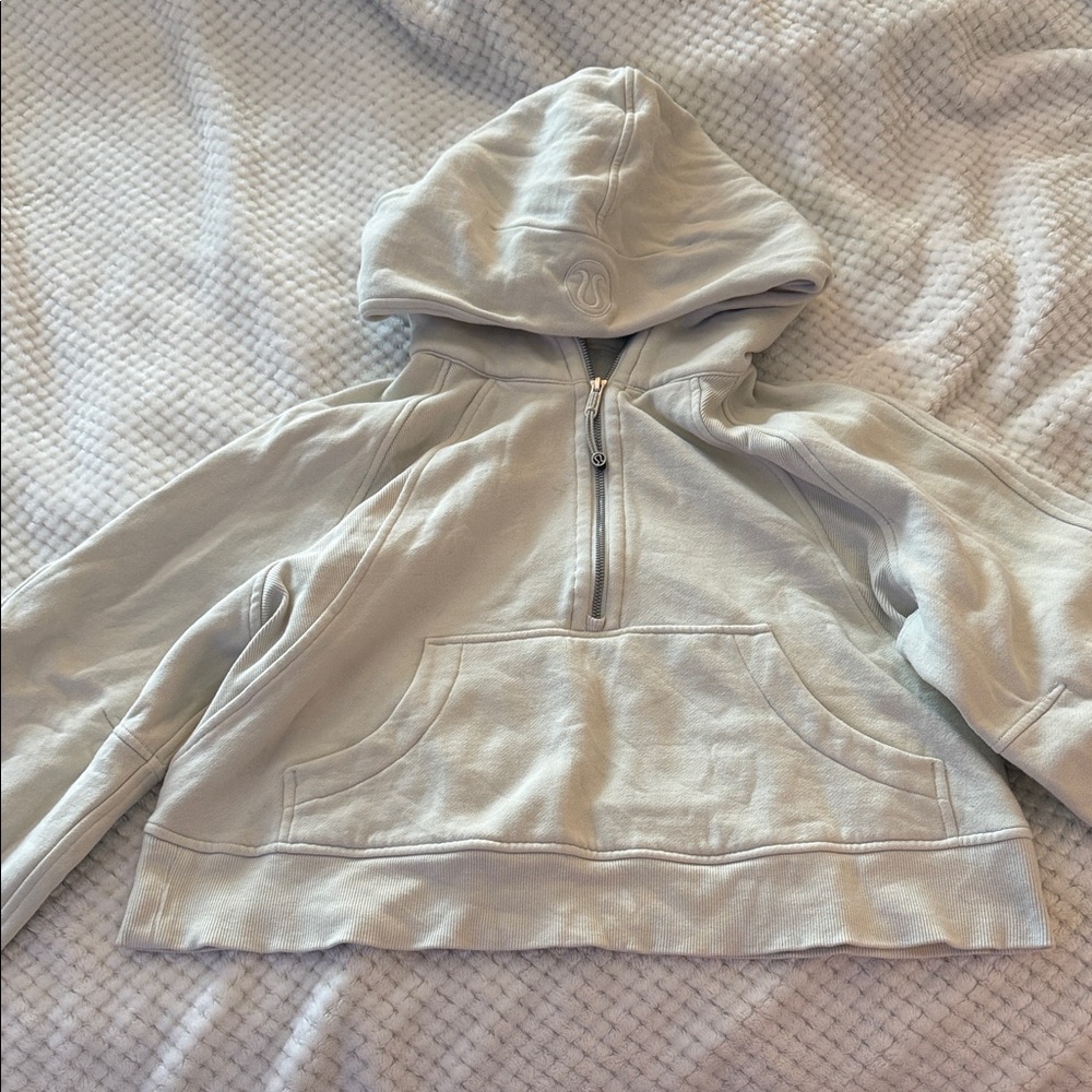 Lululemon Athletica Light cream Hoodie